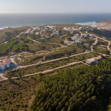 Happiness Apartment - 2Bedroom Apt In Aljezur Εξωτερικό φωτογραφία
