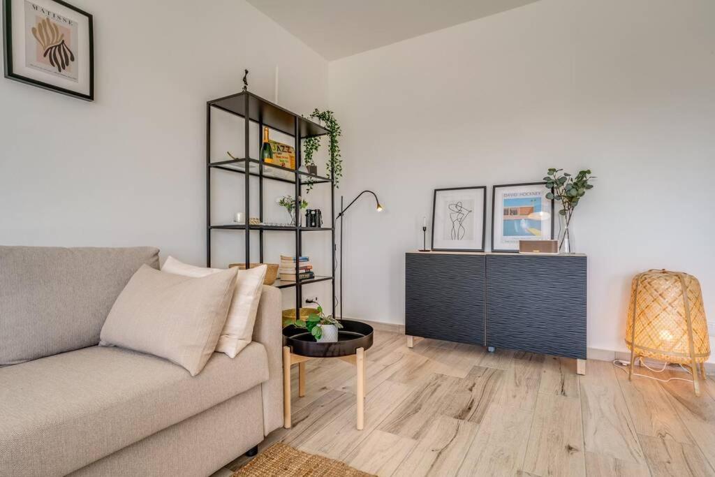 Happiness Apartment - 2Bedroom Apt In Aljezur Εξωτερικό φωτογραφία