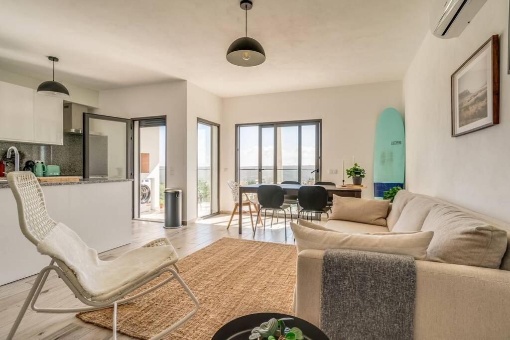 Happiness Apartment - 2Bedroom Apt In Aljezur Εξωτερικό φωτογραφία