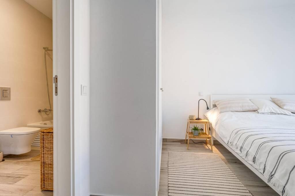 Happiness Apartment - 2Bedroom Apt In Aljezur Εξωτερικό φωτογραφία