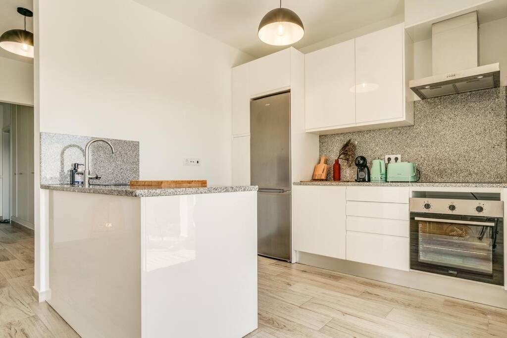 Happiness Apartment - 2Bedroom Apt In Aljezur Εξωτερικό φωτογραφία